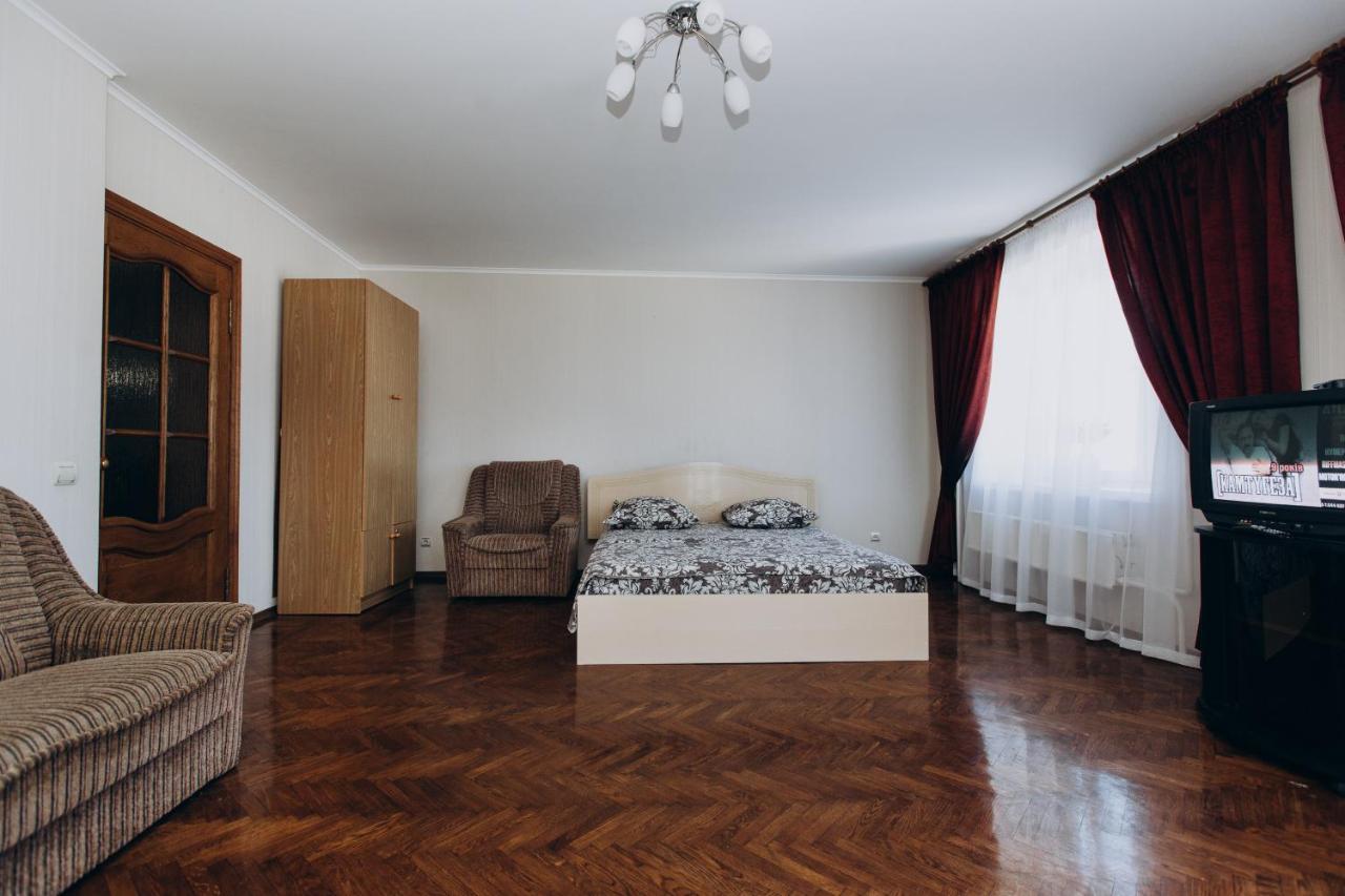 Apartment Centr Neer Manufaktura On Kharkovskaya Суми Екстер'єр фото