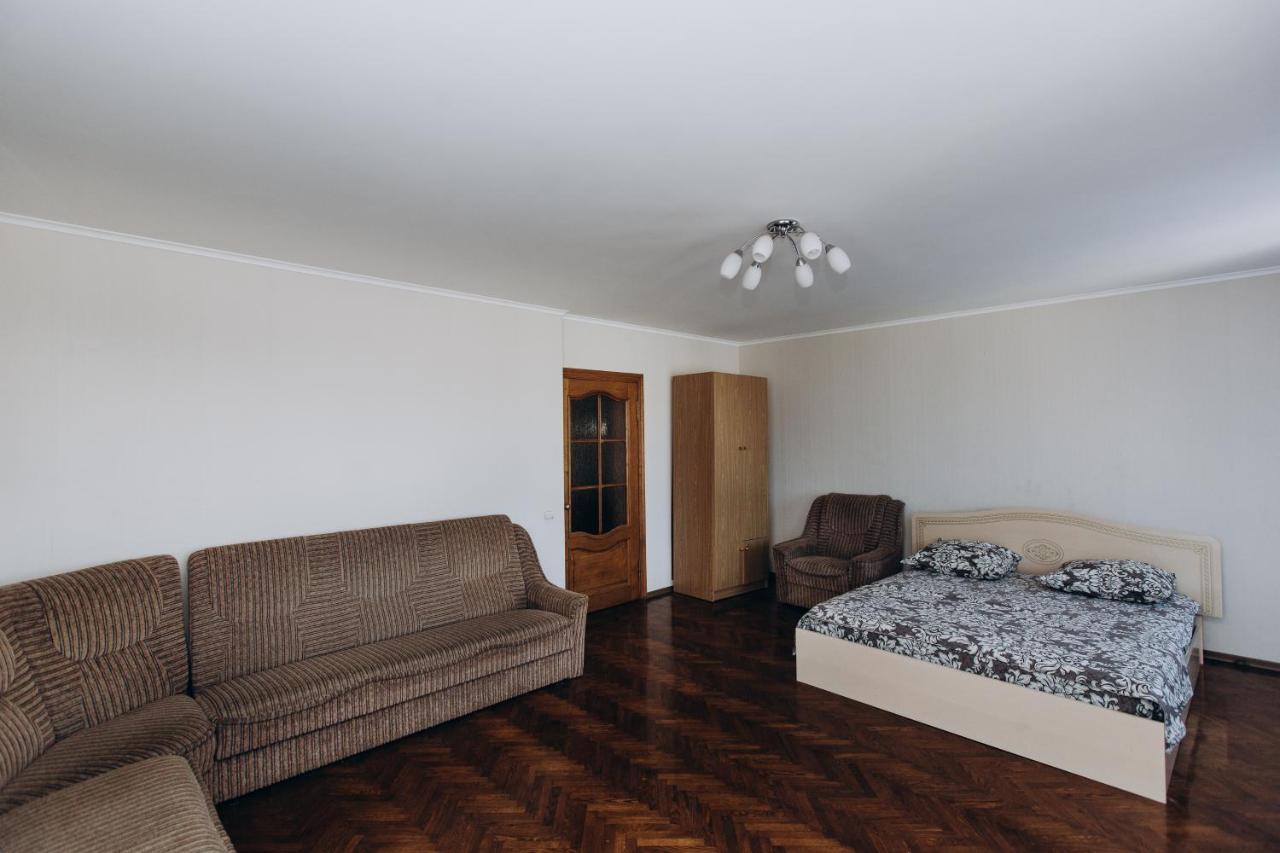 Apartment Centr Neer Manufaktura On Kharkovskaya Суми Екстер'єр фото