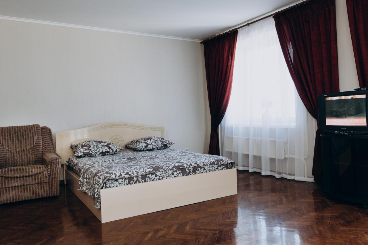 Apartment Centr Neer Manufaktura On Kharkovskaya Суми Екстер'єр фото